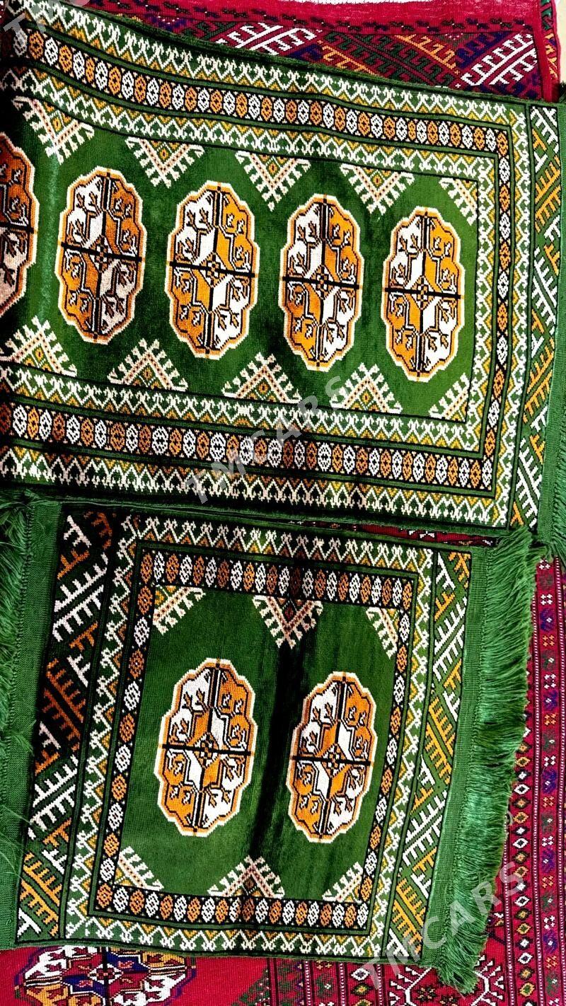 на сиденье а/машины,  диван - Ашхабад - img 2