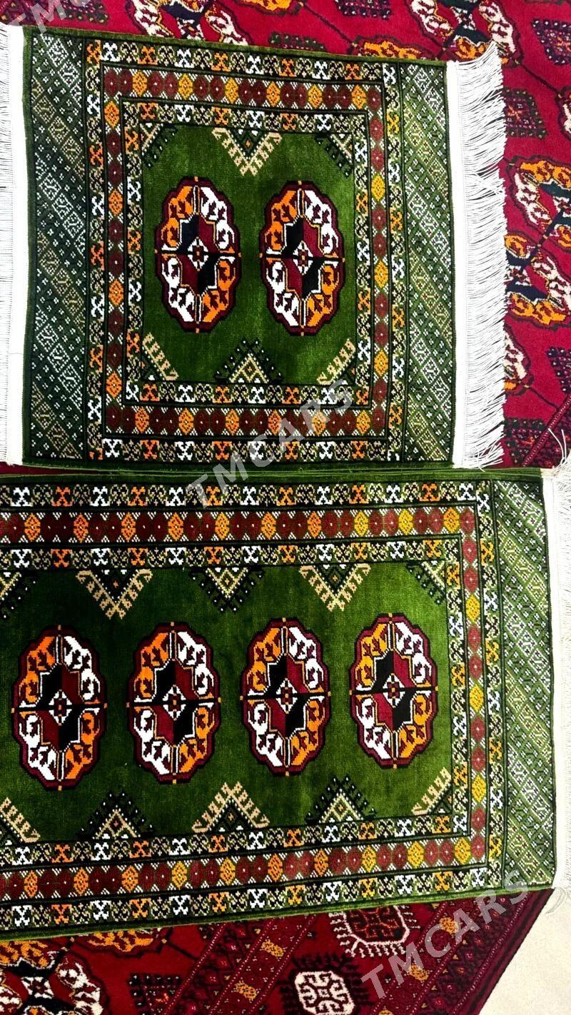 на сиденье а/машины, диван - Ашхабад - img 1