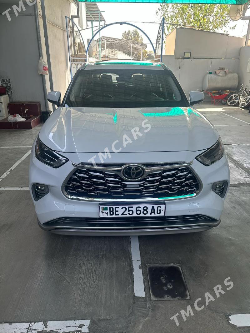 Toyota Highlander 2022 - 550 000 TMT - Ашхабад - img 2