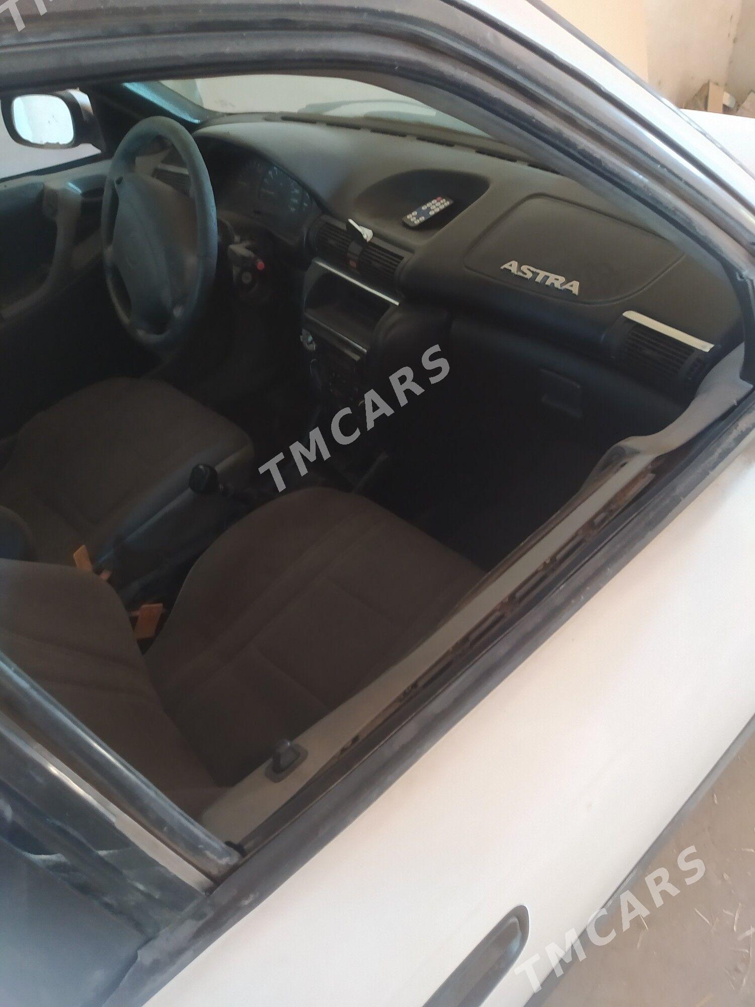 Opel Astra 1993 - 30 000 TMT - Daşoguz - img 2