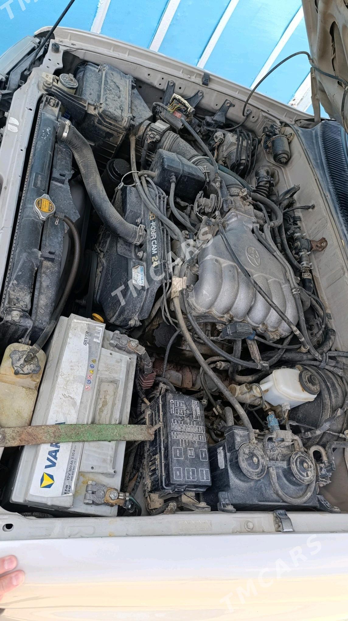 Toyota 4Runner 1997 - 157 000 TMT - Aşgabat - img 3