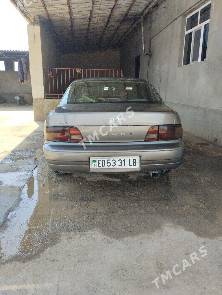 Toyota Camry 1996 - 65 000 TMT - Köýtendag - img 2