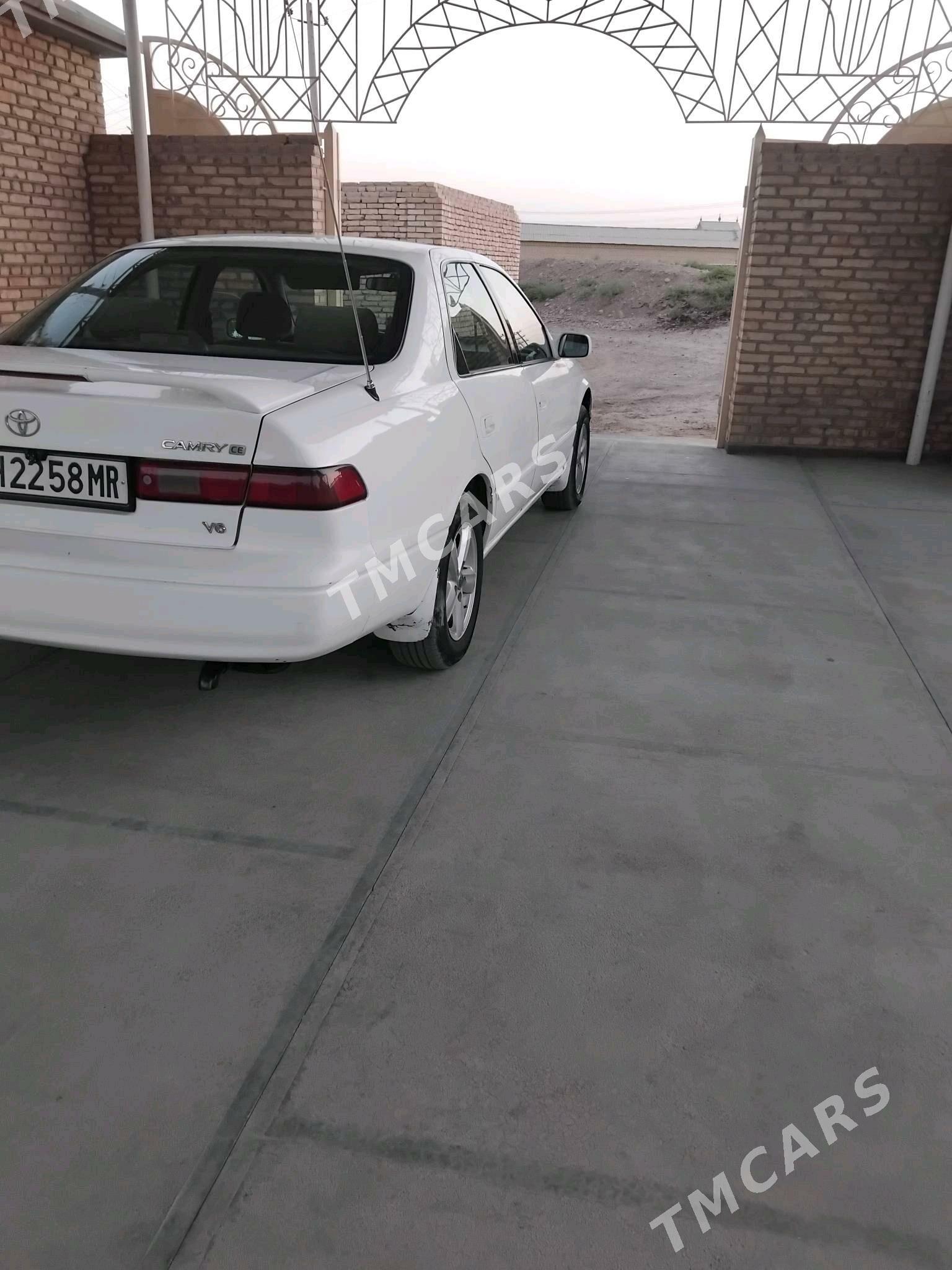 Toyota Camry 1998 - 120 000 TMT - Mary - img 2