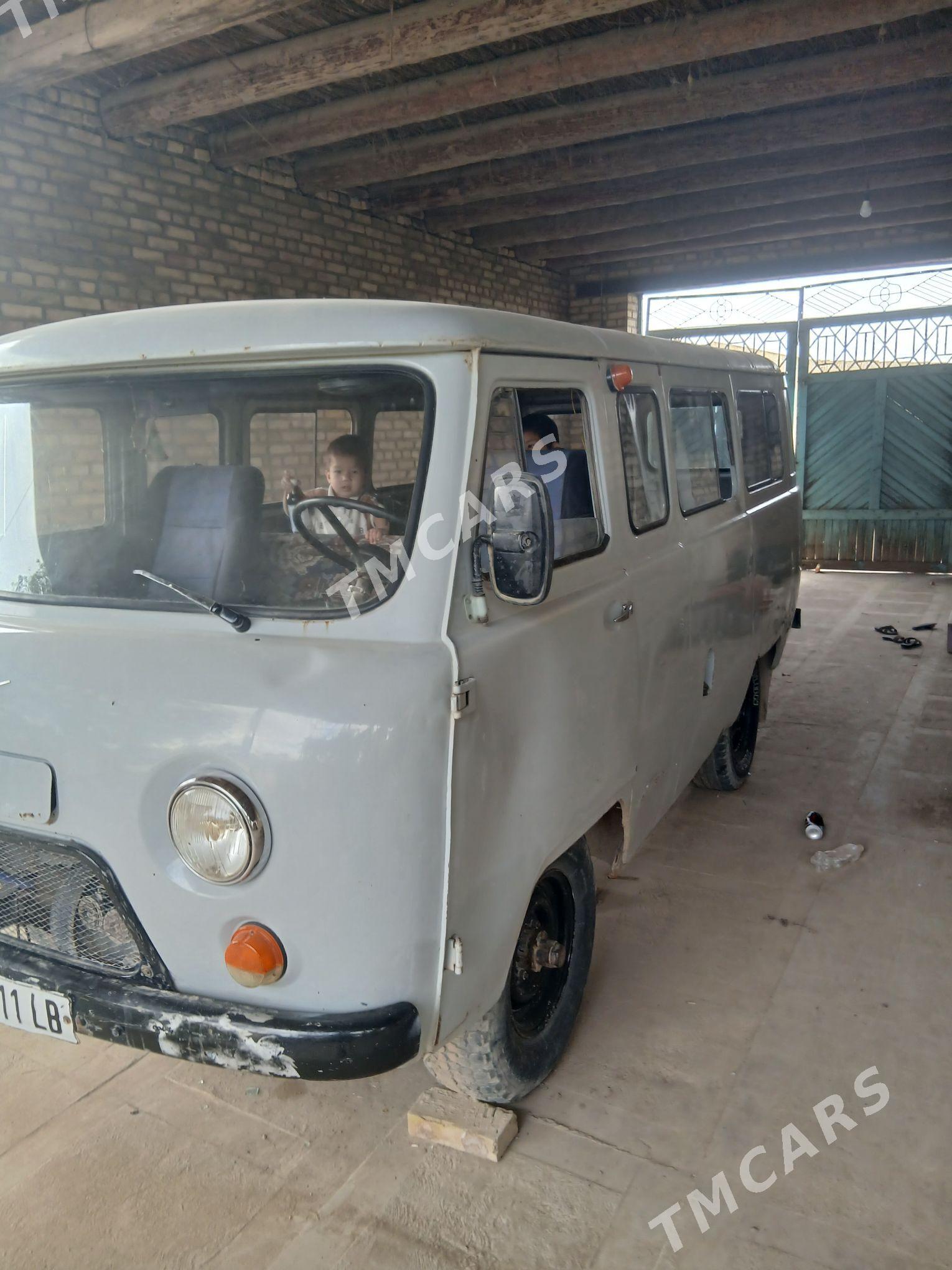 UAZ Profi 1999 - 35 000 TMT - Kerki - img 2