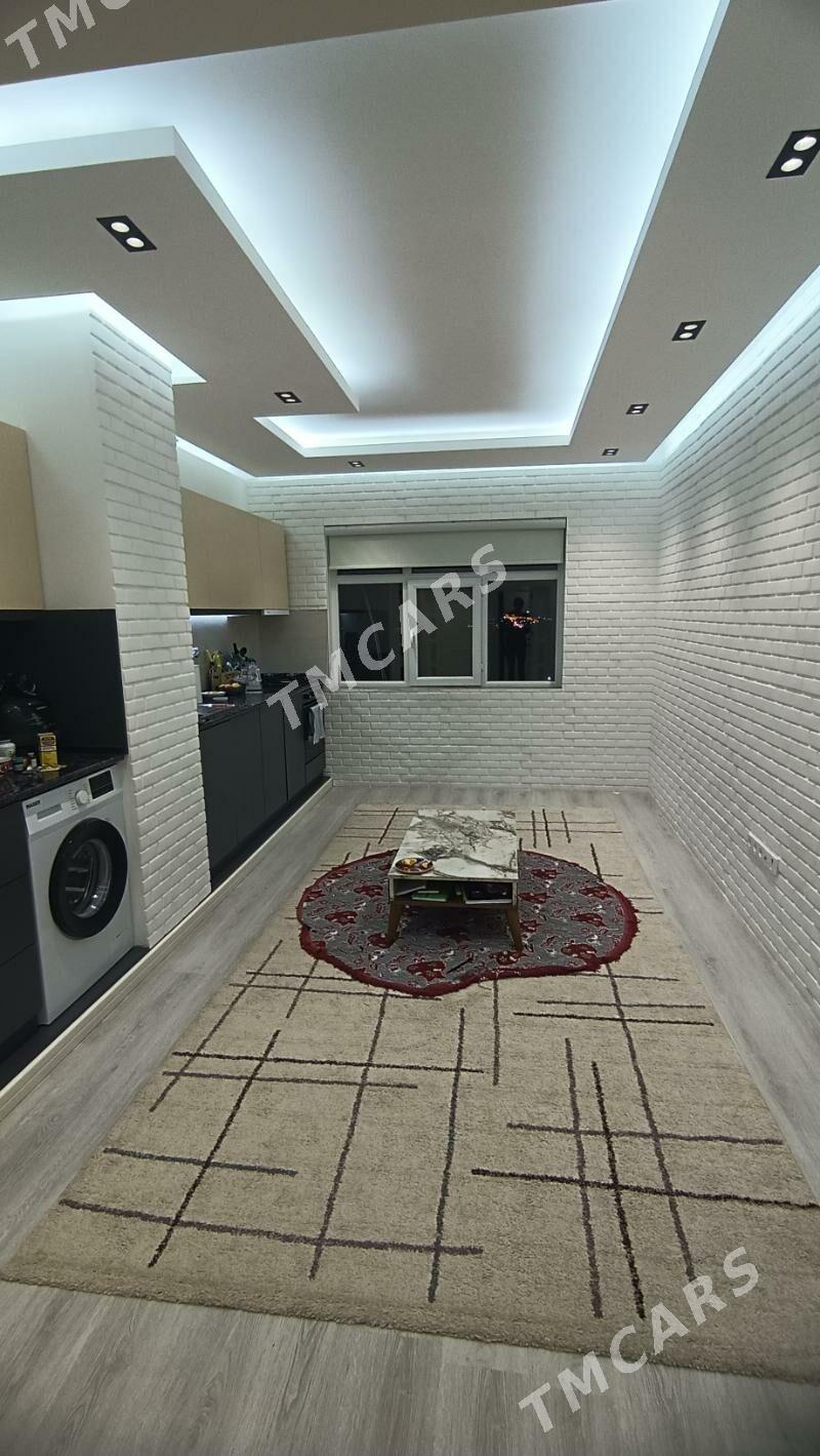 Satlyk Mir 4 3 Kom 86m Luks - Parahat 4 - img 3