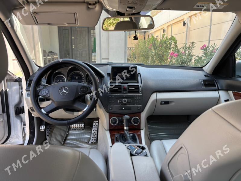 Mercedes-Benz C300 2010 - 180 000 TMT - Türkmenabat - img 2