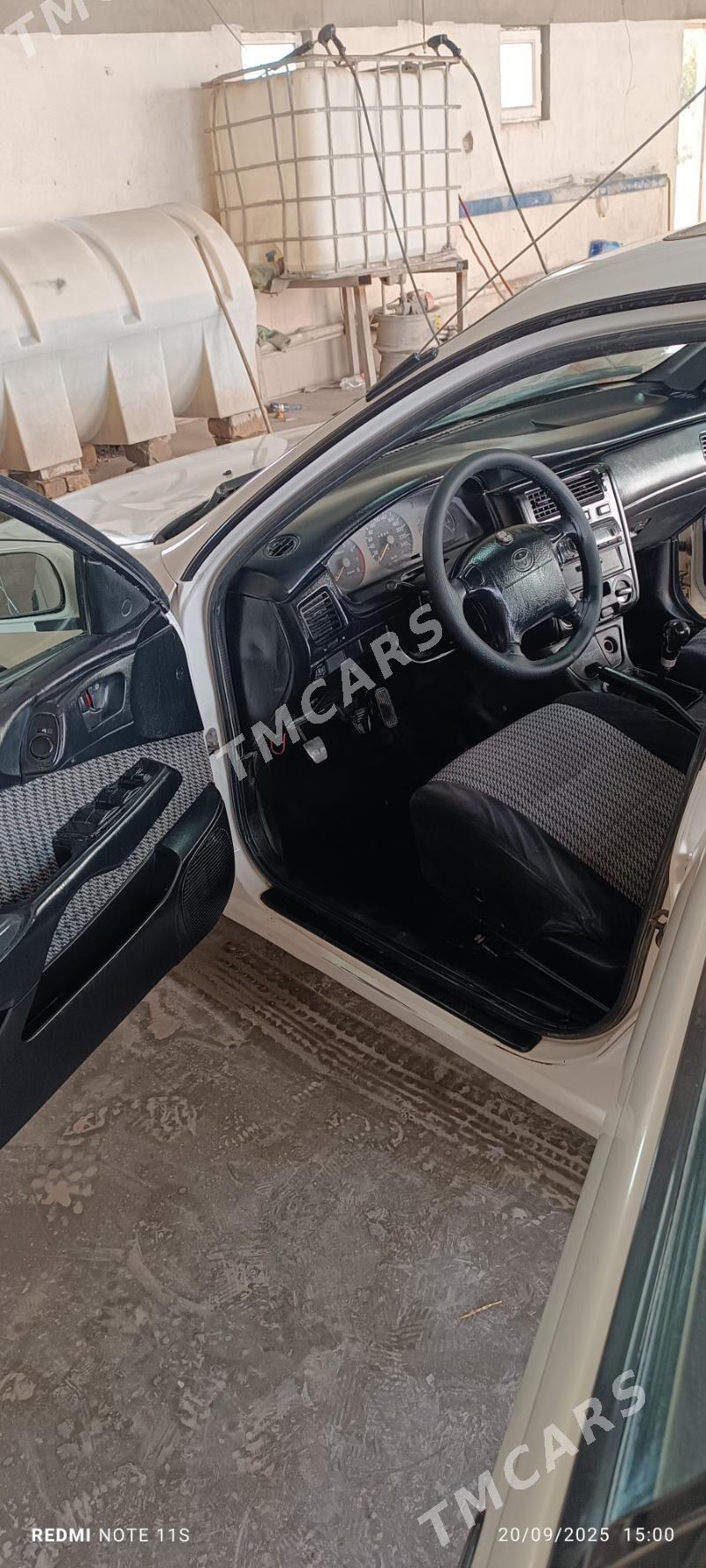 Toyota Carina 1994 - 54 000 TMT - Дашогуз - img 5