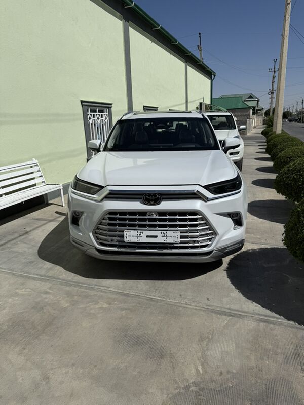 Toyota Grand Highlander 2024 - 915 000 TMT - Aşgabat - img 8