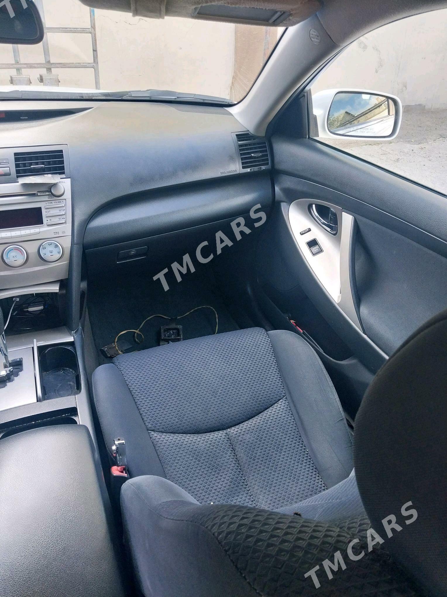 Toyota Camry 2011 - 205 000 TMT - Туркменбаши - img 8