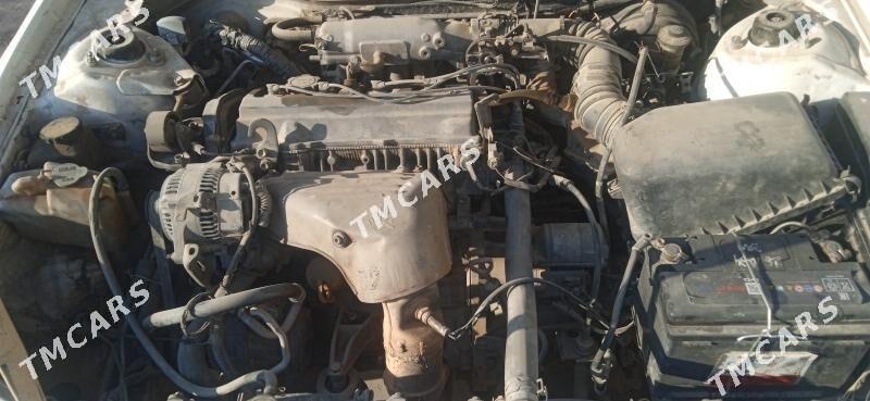 Toyota Camry 2001 - 100 000 TMT - Фарап - img 5