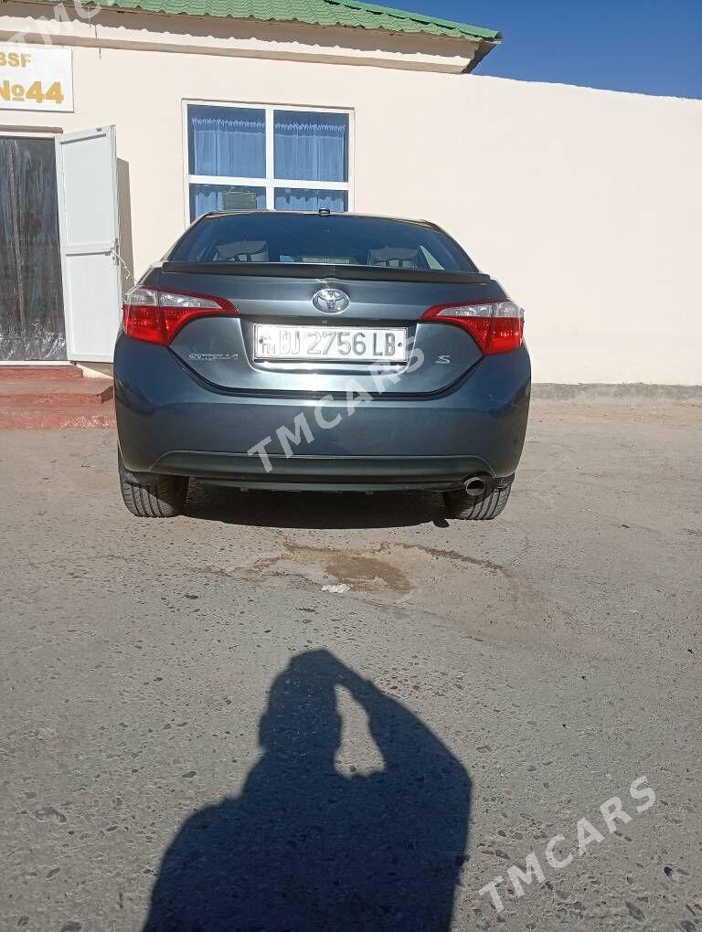 Toyota Corolla 2014 - 190 000 TMT - Türkmenabat - img 8
