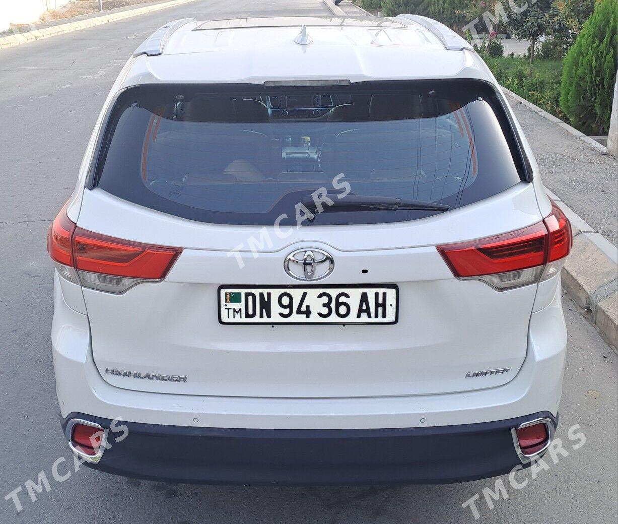 Toyota Highlander 2018 - 365 000 TMT - Анев - img 6