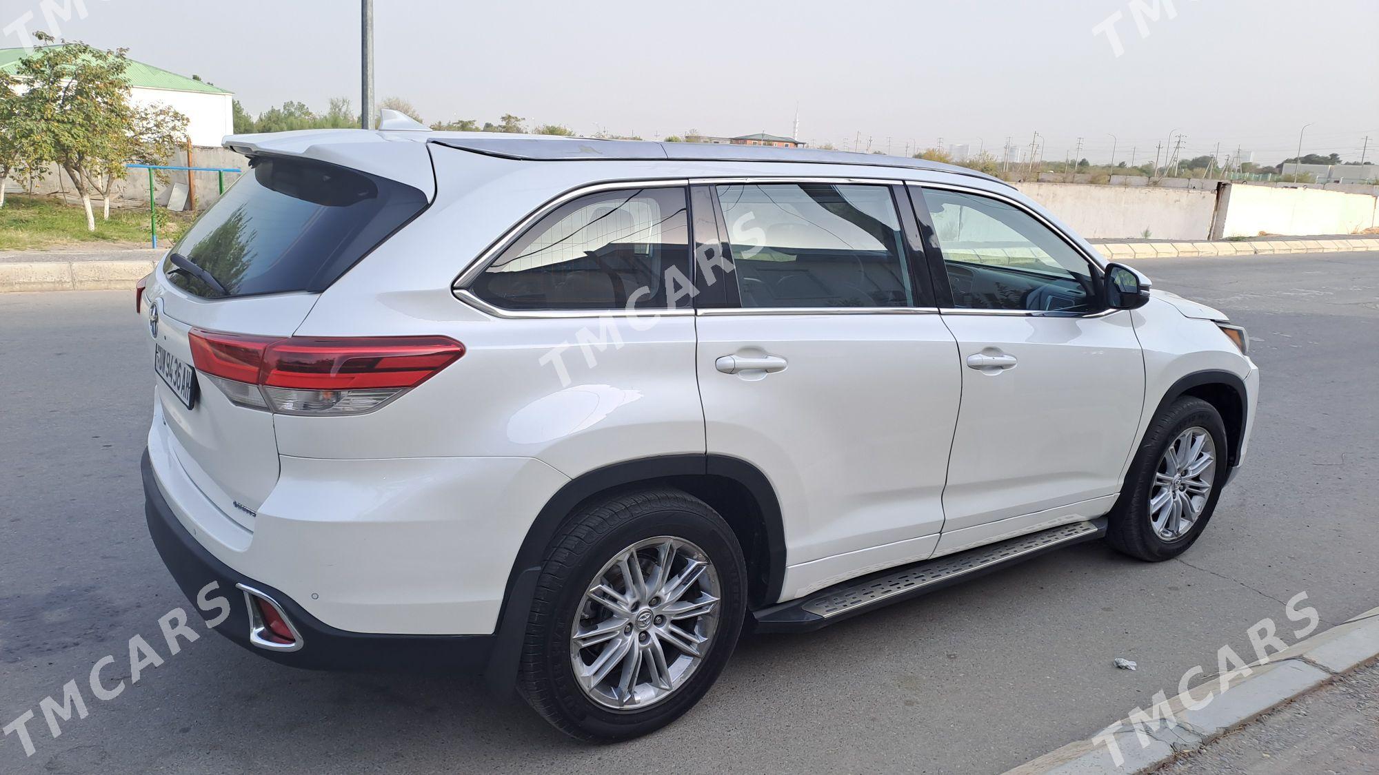 Toyota Highlander 2018 - 365 000 TMT - Анев - img 4
