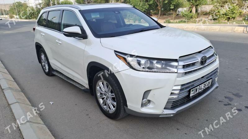 Toyota Highlander 2018 - 365 000 TMT - Анев - img 8