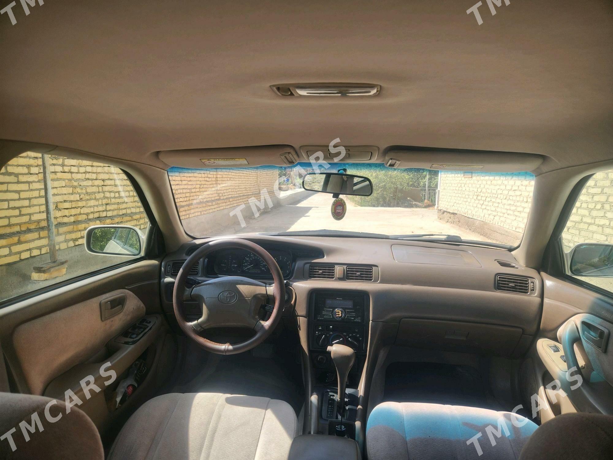 Toyota Camry 1997 - 159 000 TMT - Saýat - img 7
