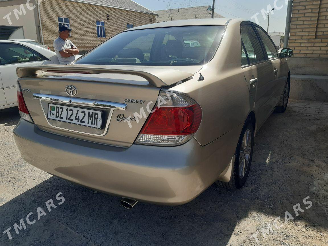 Toyota Camry 2003 - 156 000 TMT - Mary - img 3