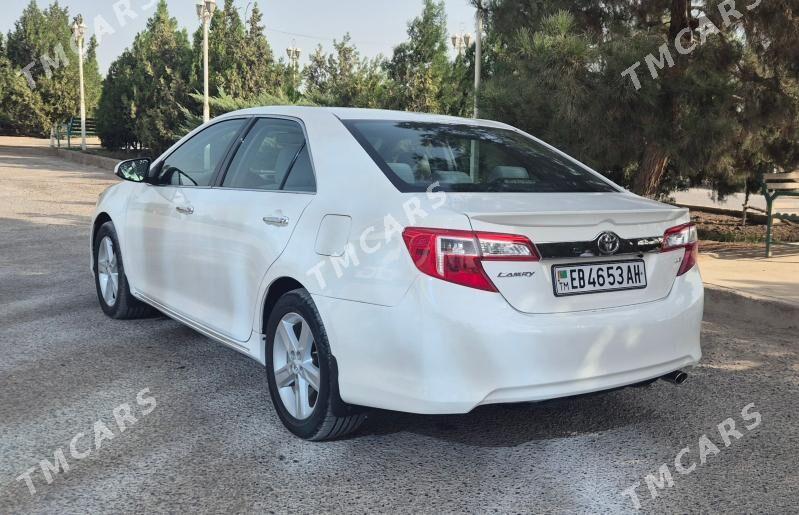 Toyota Camry 2012 - 198 000 TMT - Tejen - img 4