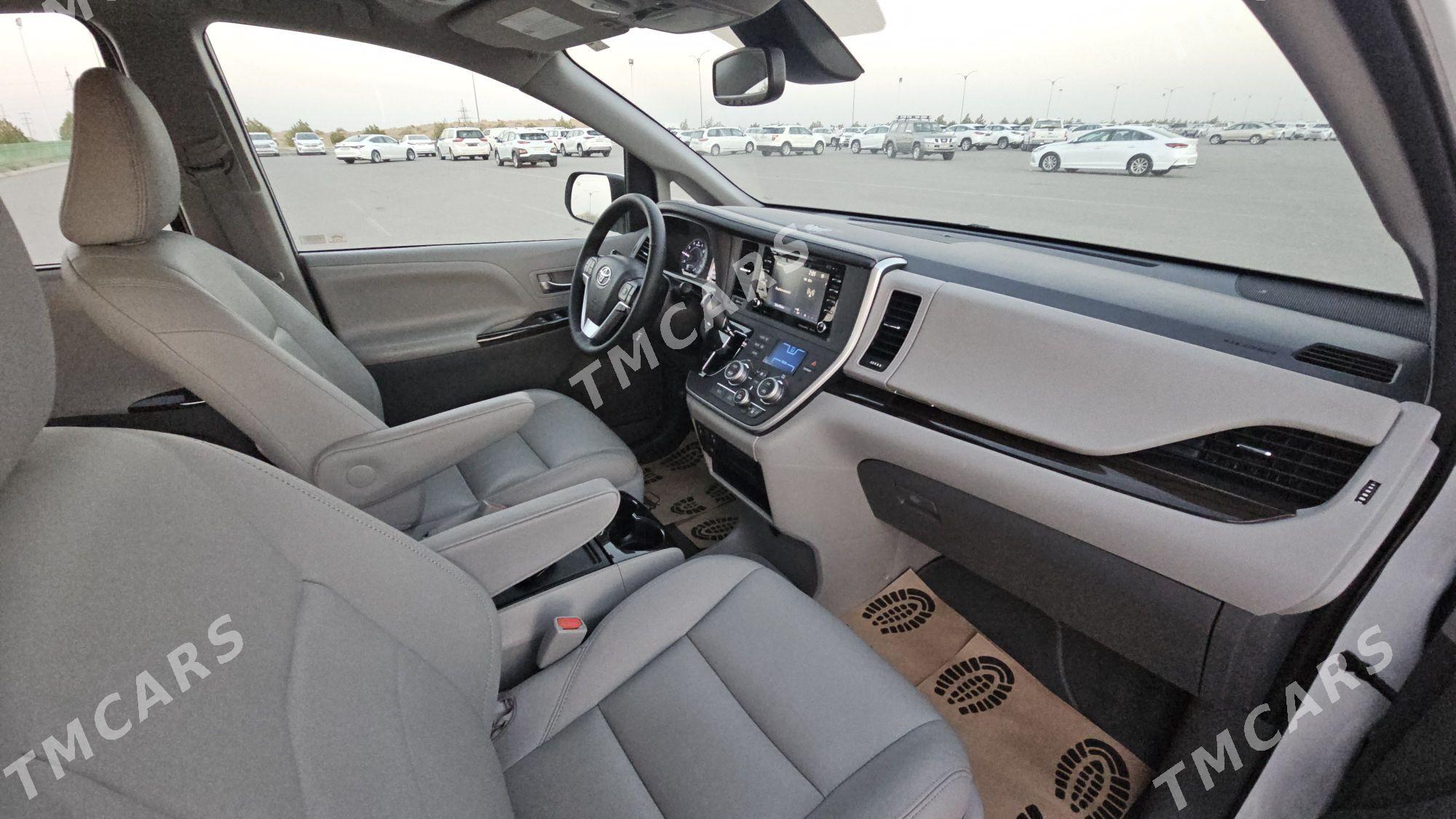 Toyota Sienna 2020 - 578 000 TMT - Aşgabat - img 5