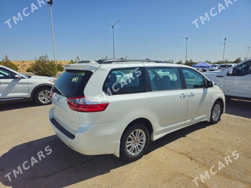 Toyota Sienna 2020 - 578 000 TMT - Aşgabat - img 9