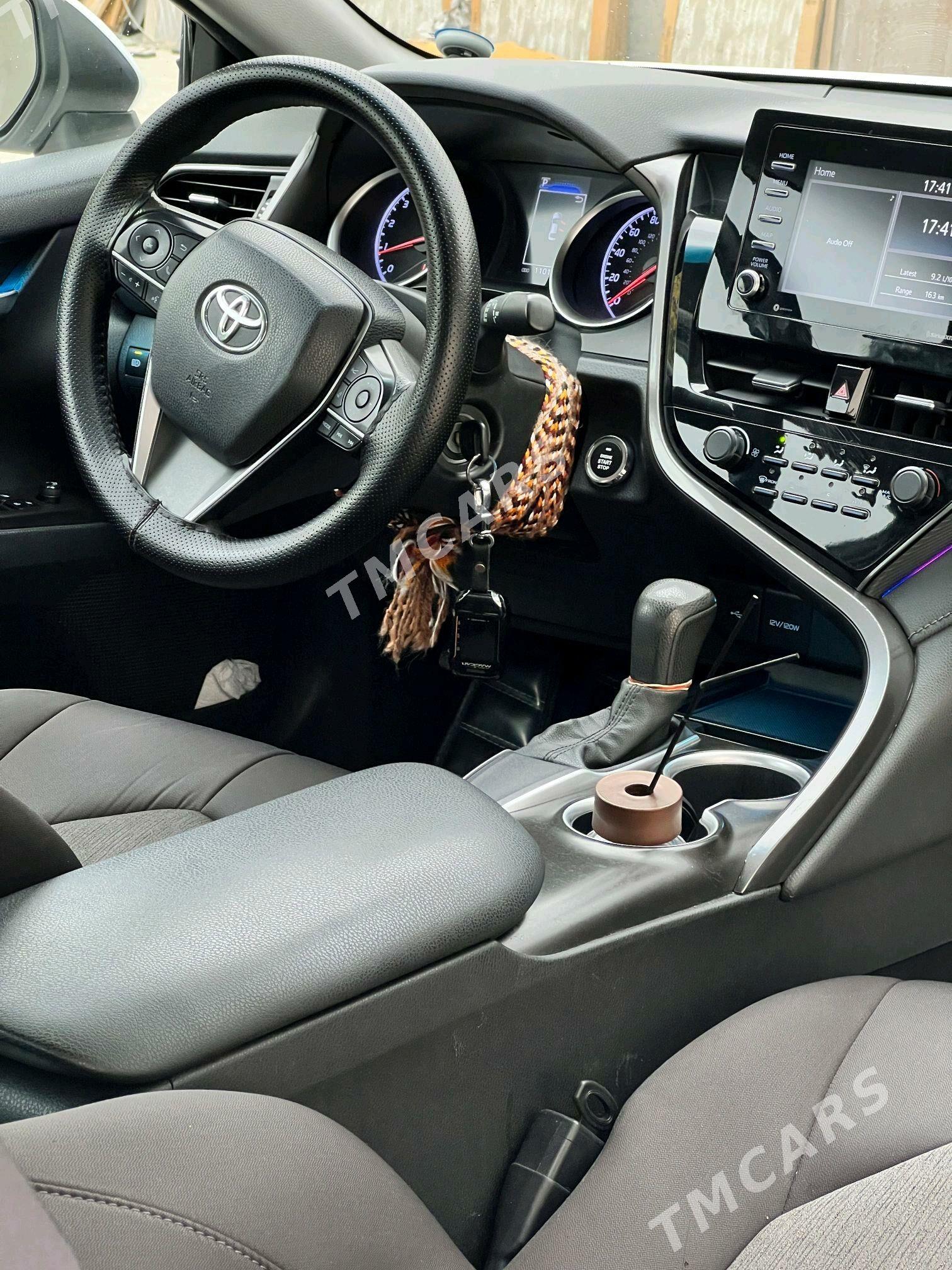 Toyota Camry 2021 - 275 000 TMT - Ашхабад - img 8