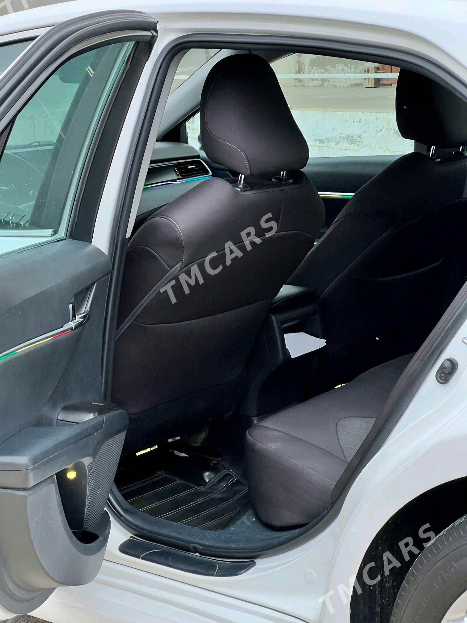 Toyota Camry 2021 - 275 000 TMT - Ашхабад - img 9