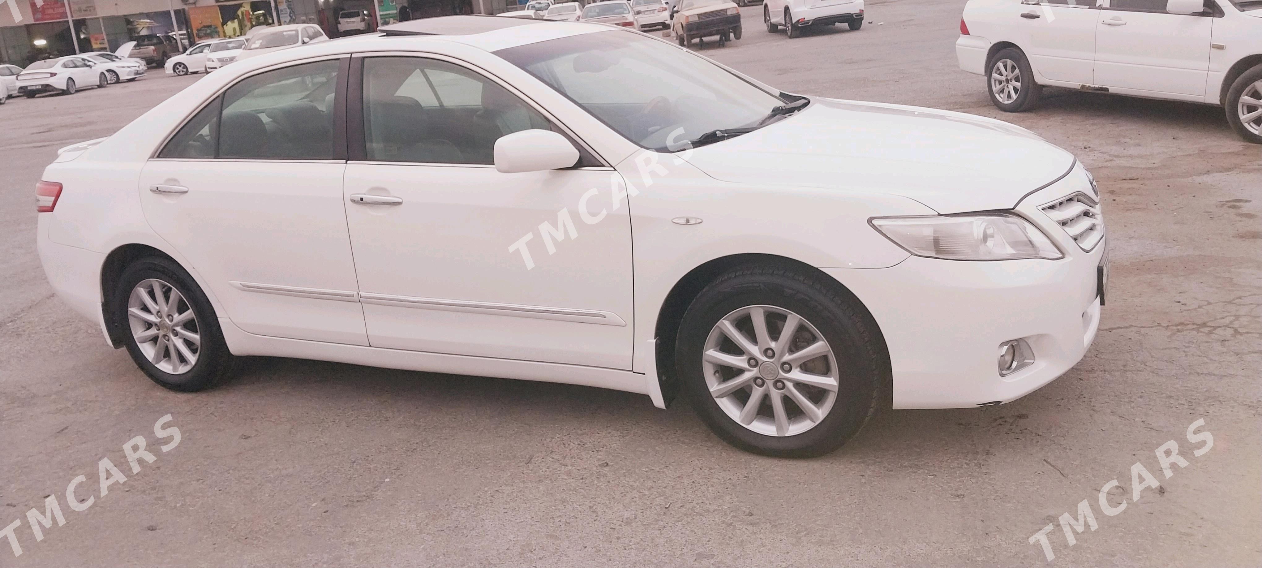 Toyota Camry 2010 - 185 000 TMT - Ашхабад - img 2