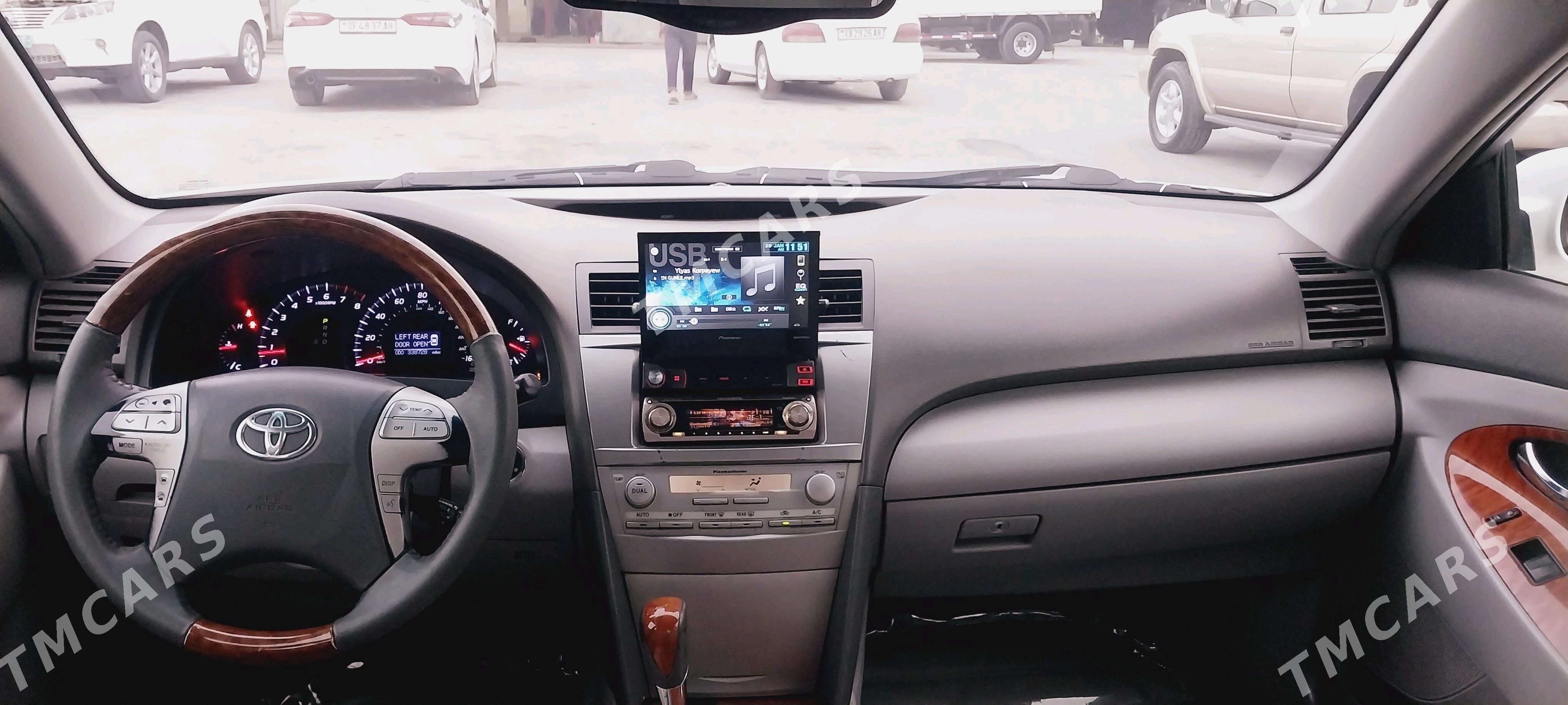 Toyota Camry 2010 - 185 000 TMT - Ашхабад - img 8