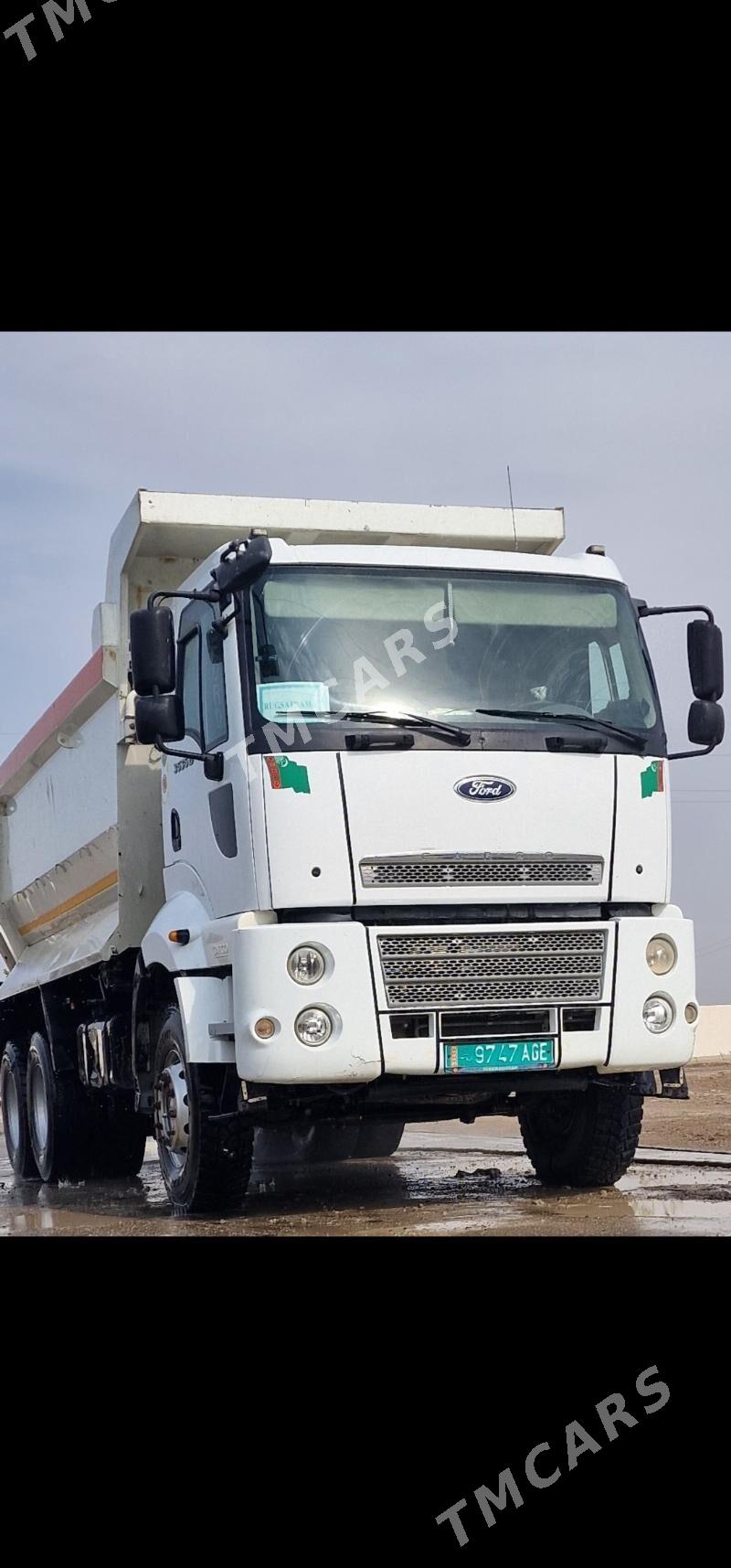 Ford Cargo 3535D 2014 - 800 000 TMT - Ашхабад - img 2