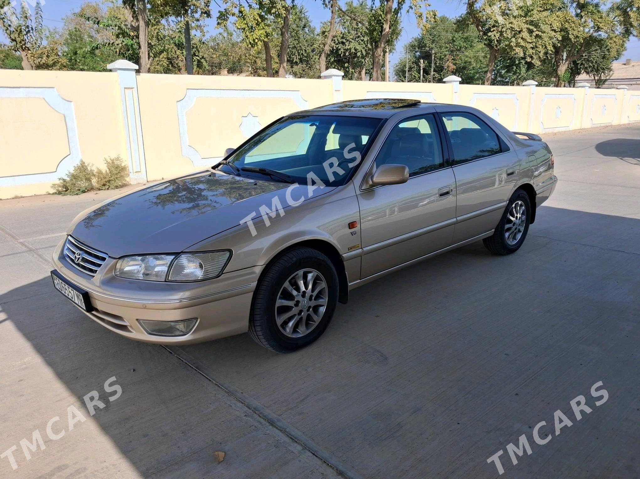 Toyota Camry 2000 - 183 000 TMT - Baýramaly - img 7