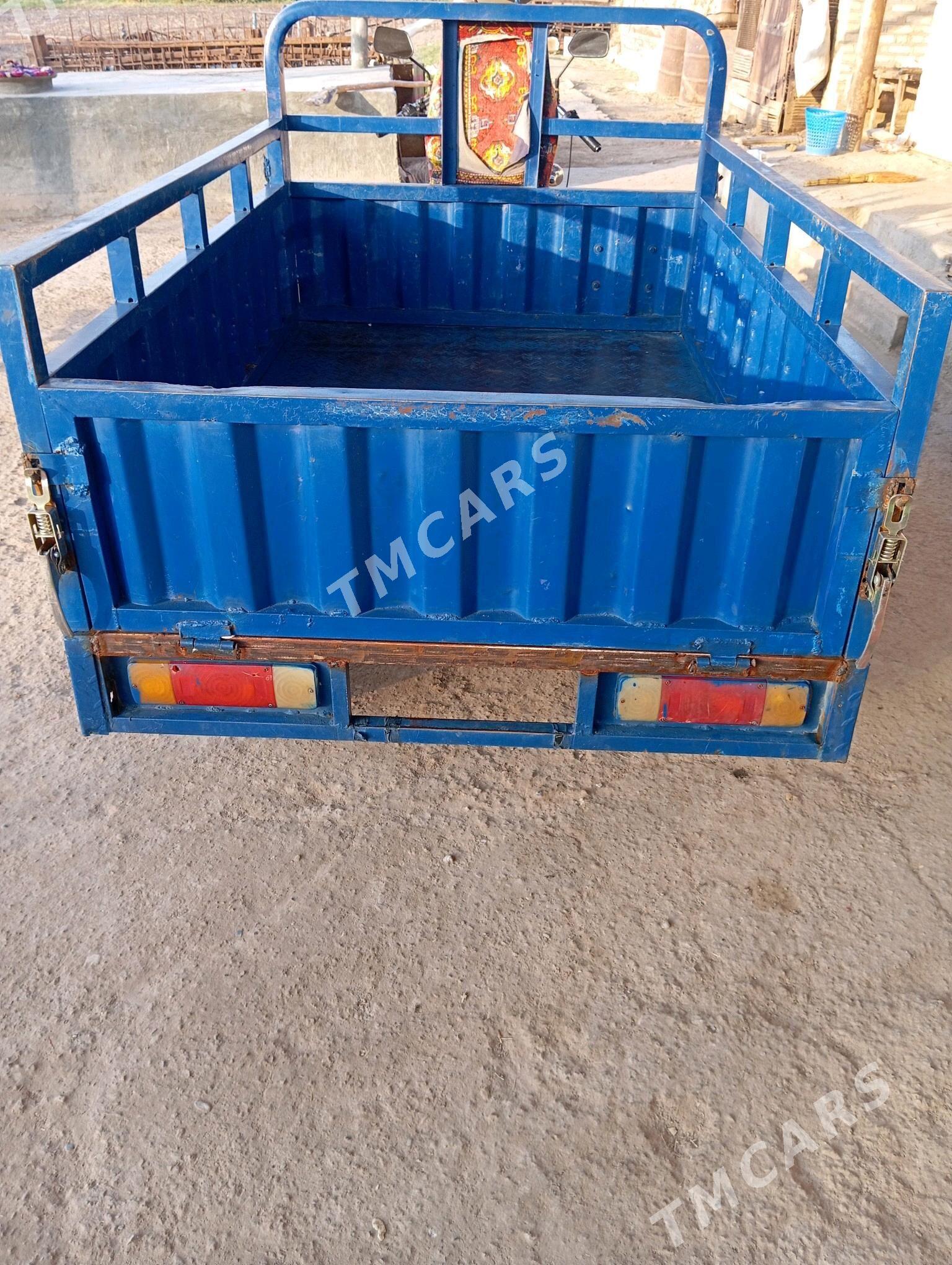 Fekon FK200-14G 2014 - 15 000 TMT - Теджен - img 4