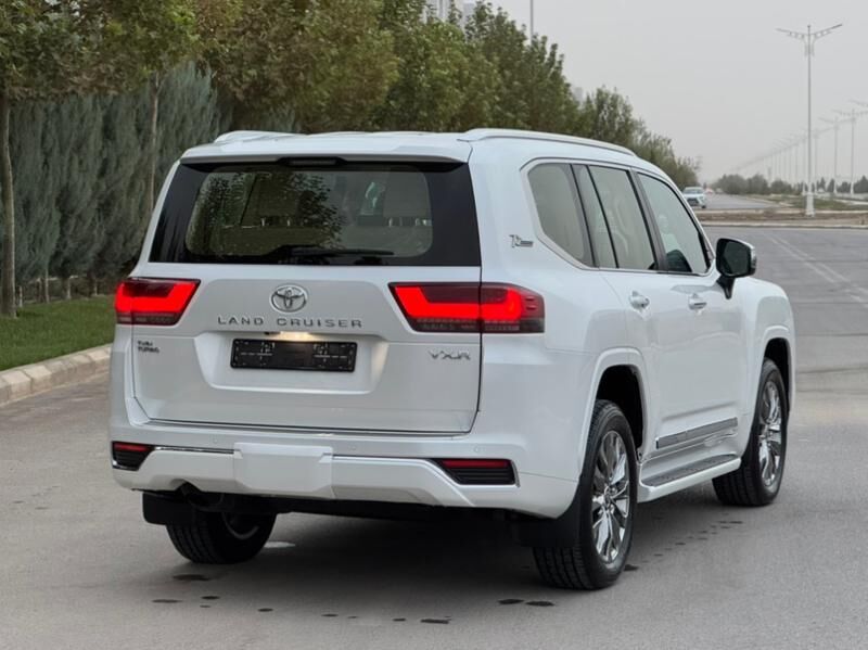 Toyota Land Cruiser 2022 - 1 410 000 TMT - Aşgabat - img 3