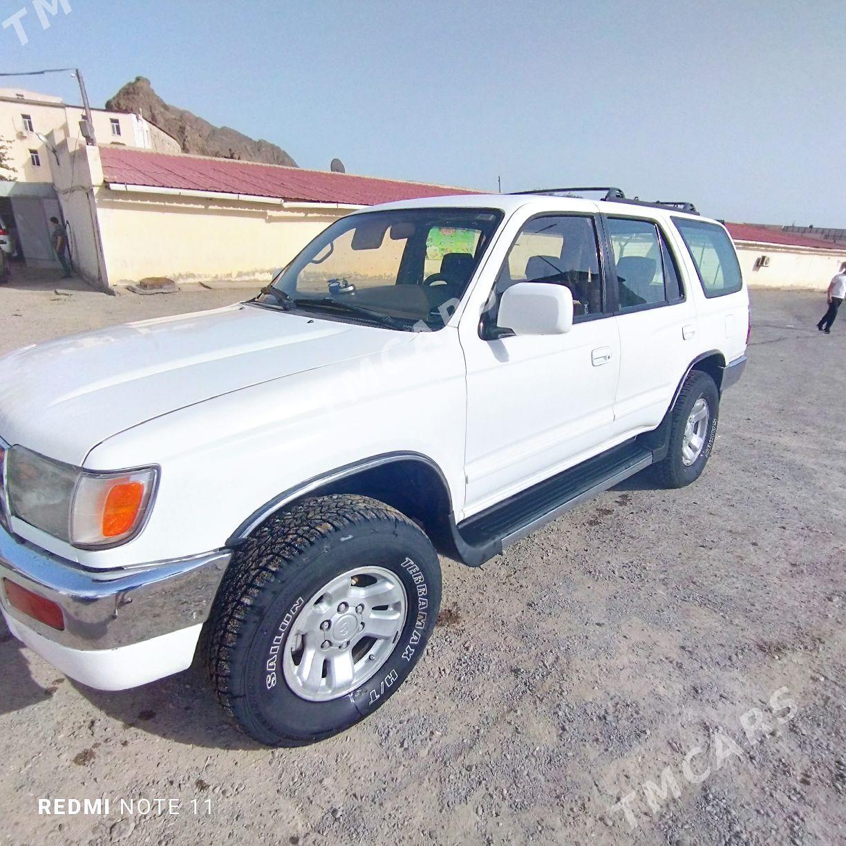 Toyota 4Runner 1998 - 120 000 TMT - Туркменбаши - img 3