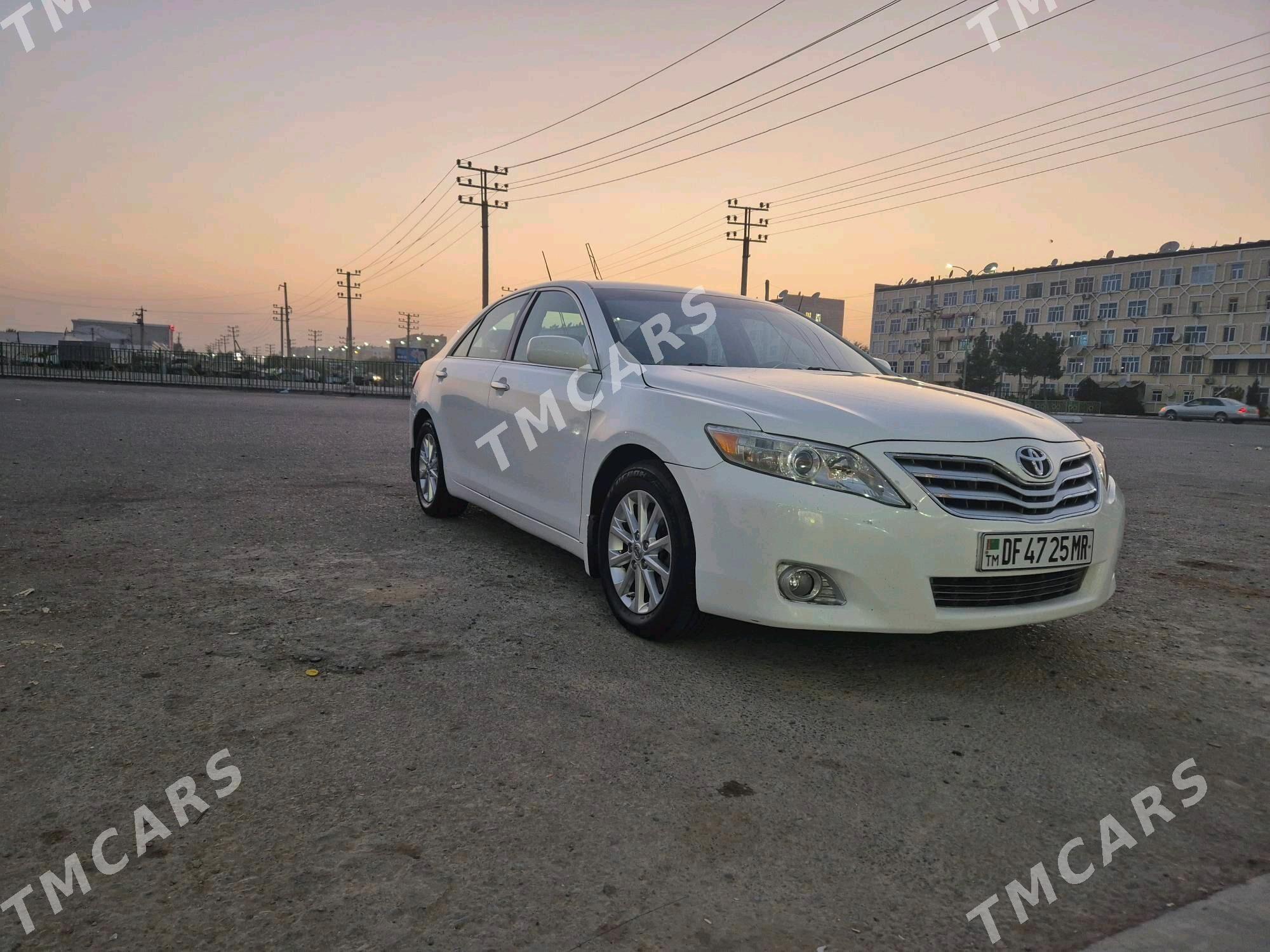 Toyota Camry 2010 - 175 000 TMT - Байрамали - img 4