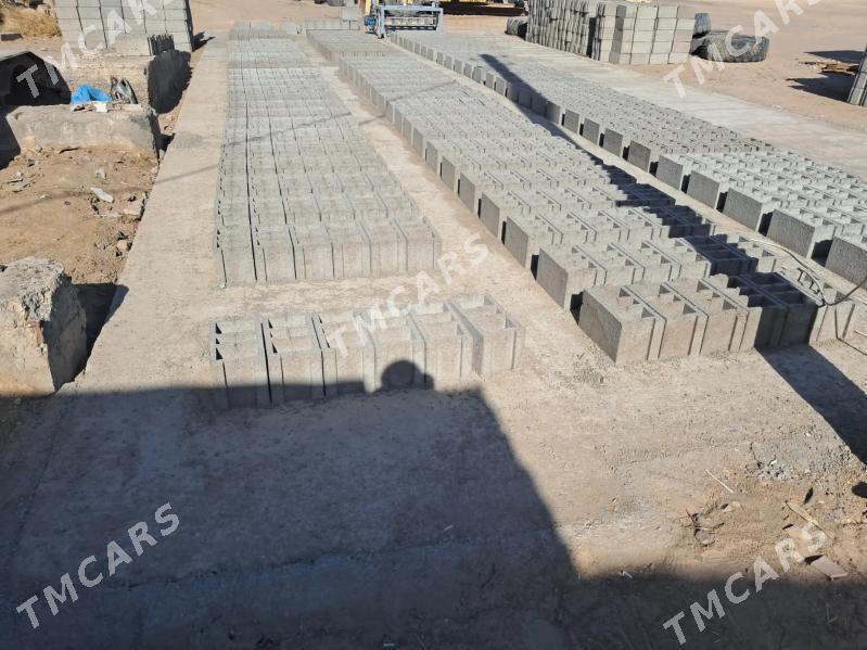 BETON KERPIÇ - Мары - img 1