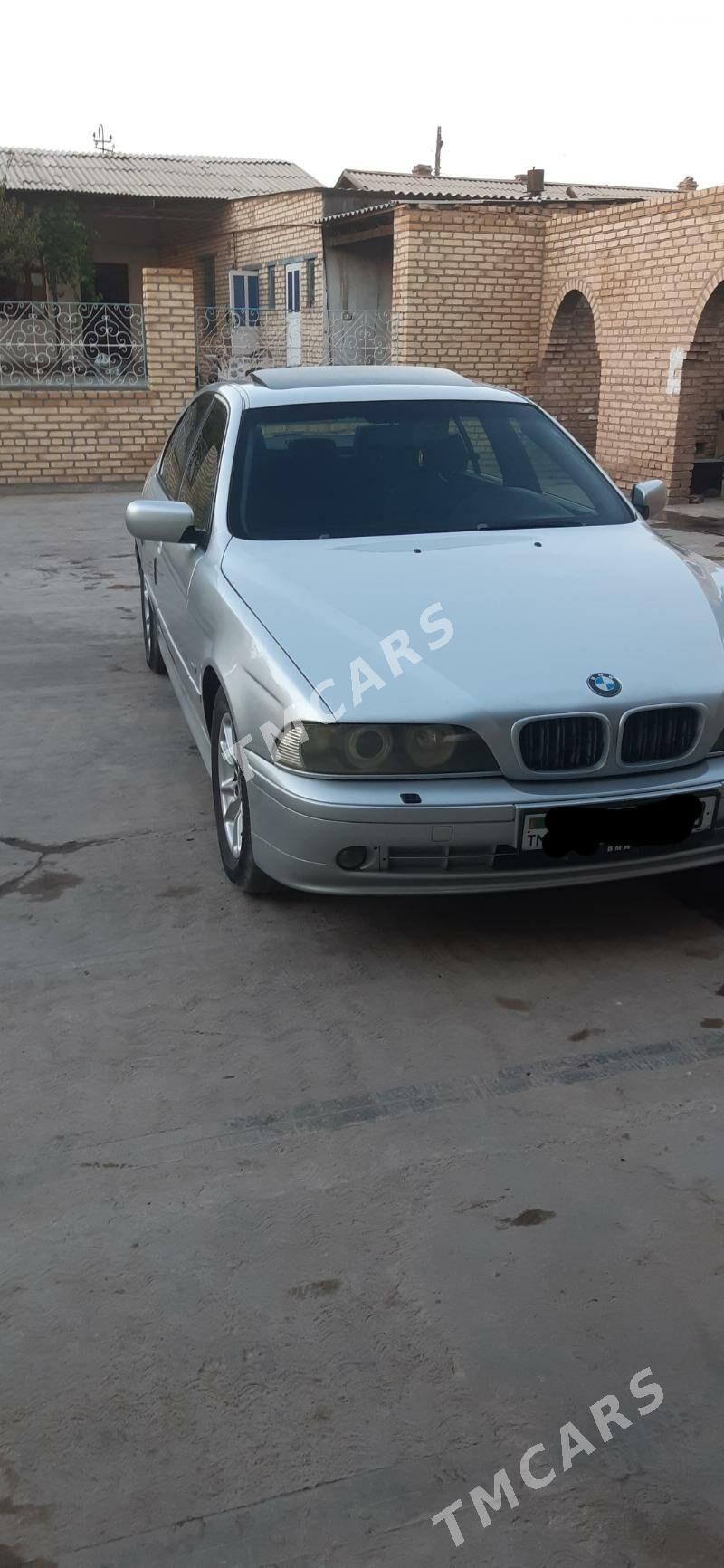 BMW 528 2002 - 110 000 TMT - Sakar - img 5
