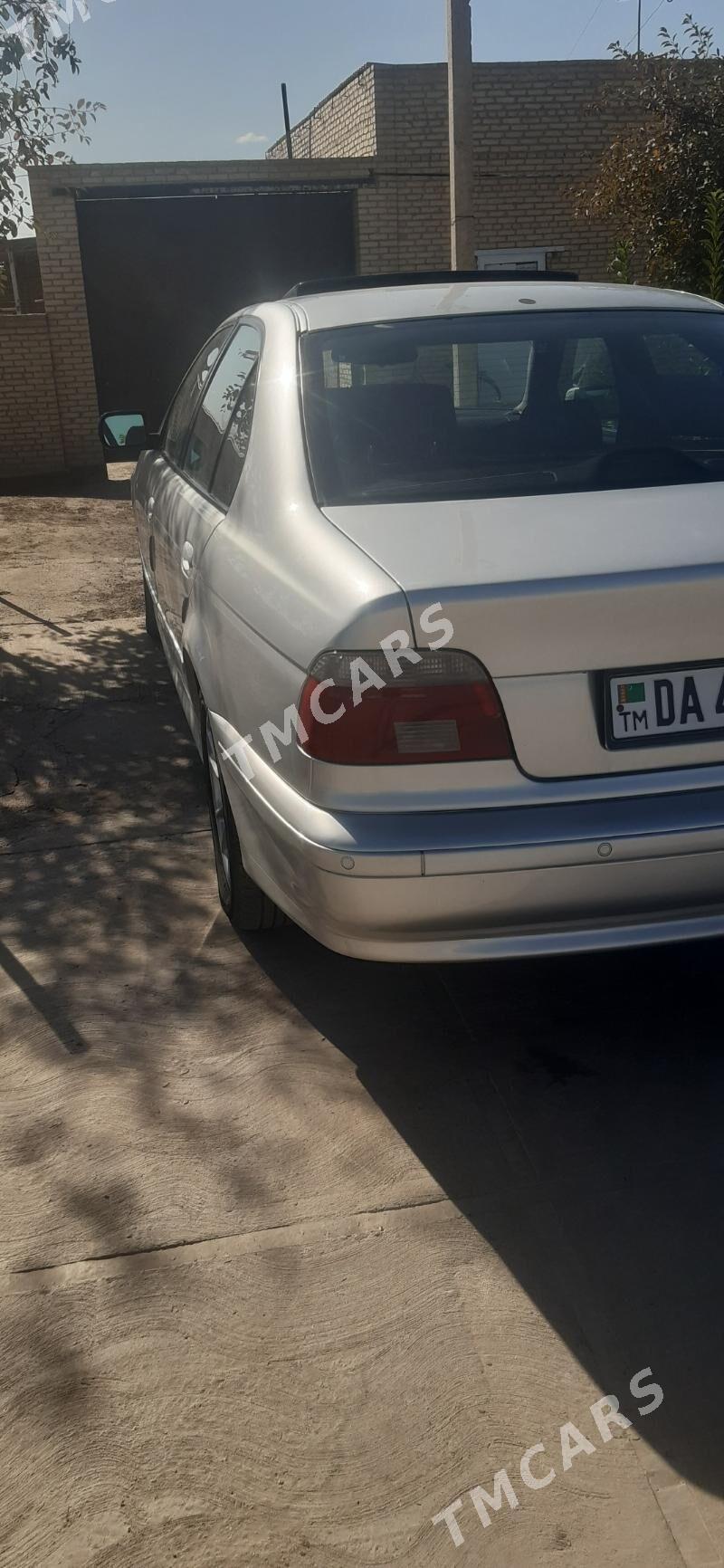 BMW 528 2002 - 110 000 TMT - Sakar - img 6
