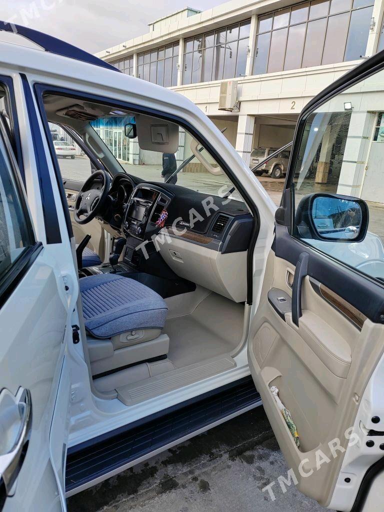 Mitsubishi Pajero 2015 - 320 000 TMT - Туркменбаши - img 5