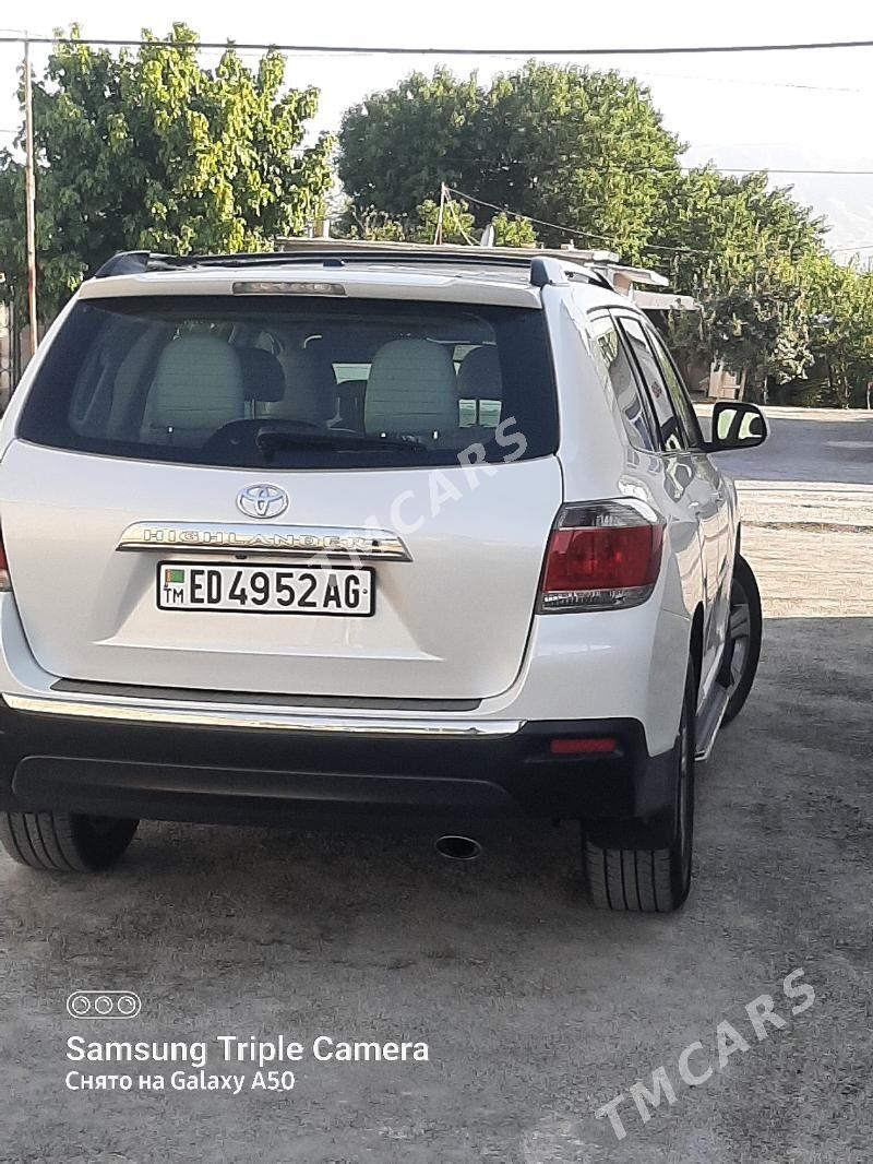 Toyota Highlander 2011 - 417 000 TMT - Ашхабад - img 1