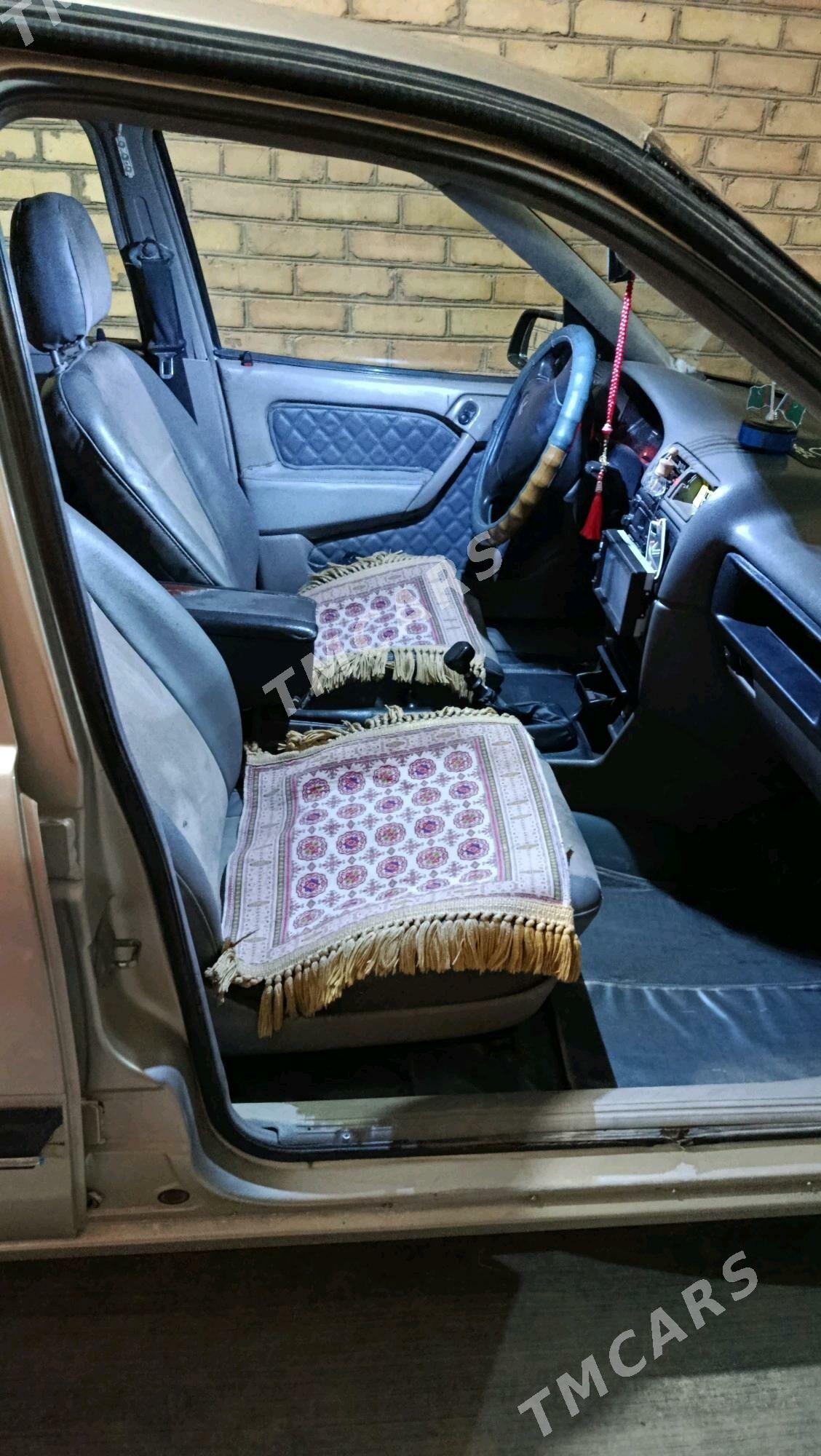Opel Vectra 1991 - 40 000 TMT - Чарджоу - img 3