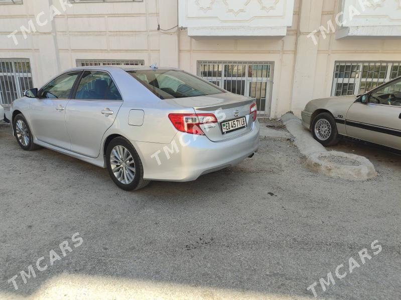 Toyota Camry 2014 - 240 000 TMT - Туркменабат - img 2