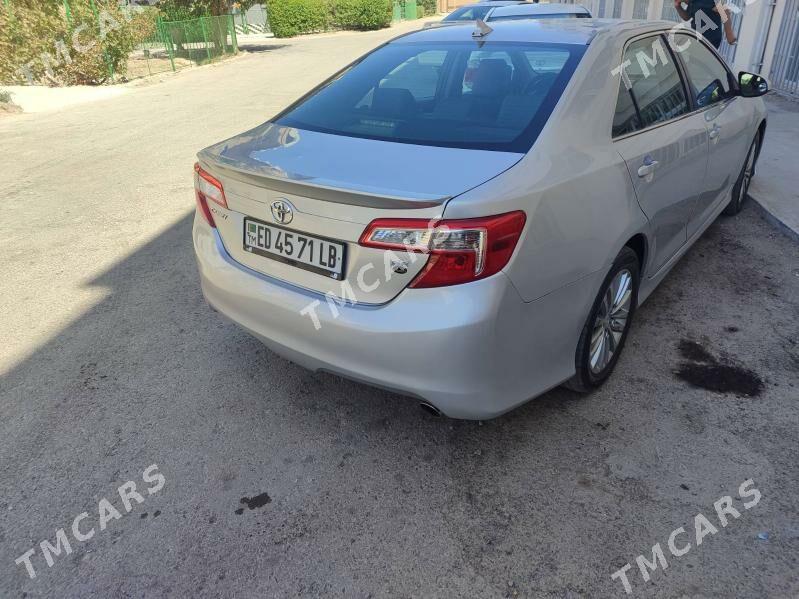Toyota Camry 2014 - 240 000 TMT - Туркменабат - img 5
