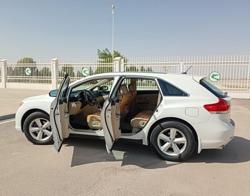 Toyota Venza 2011 - 290 000 TMT - Керки - img 11