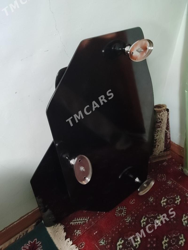 Televizor pastavka - Änew - img 1