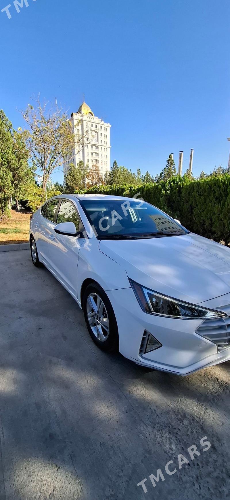 Hyundai Elantra 2020 - 210 000 TMT - Aşgabat - img 3