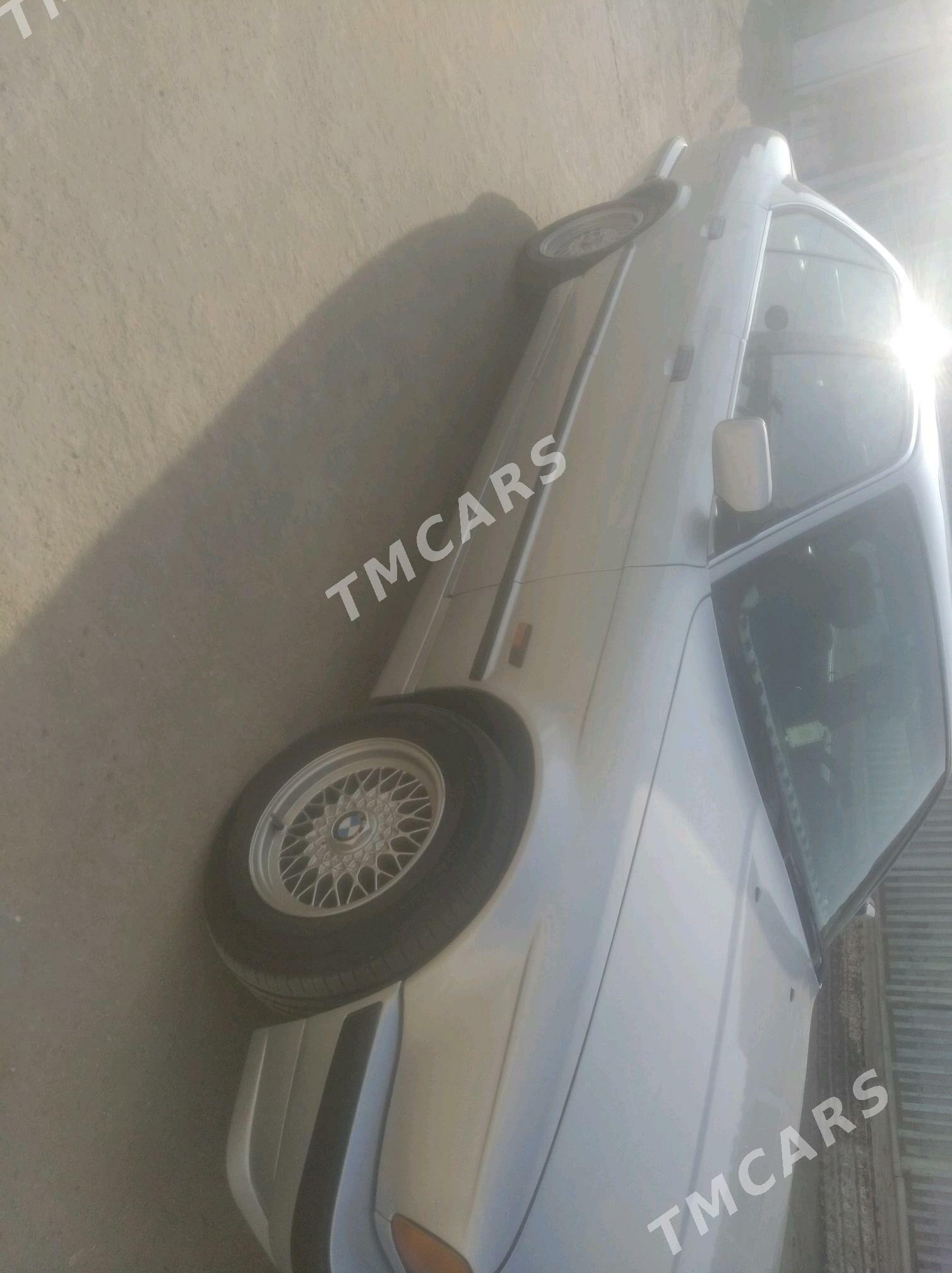 BMW 525 1992 - 70 000 TMT - Балканабат - img 2