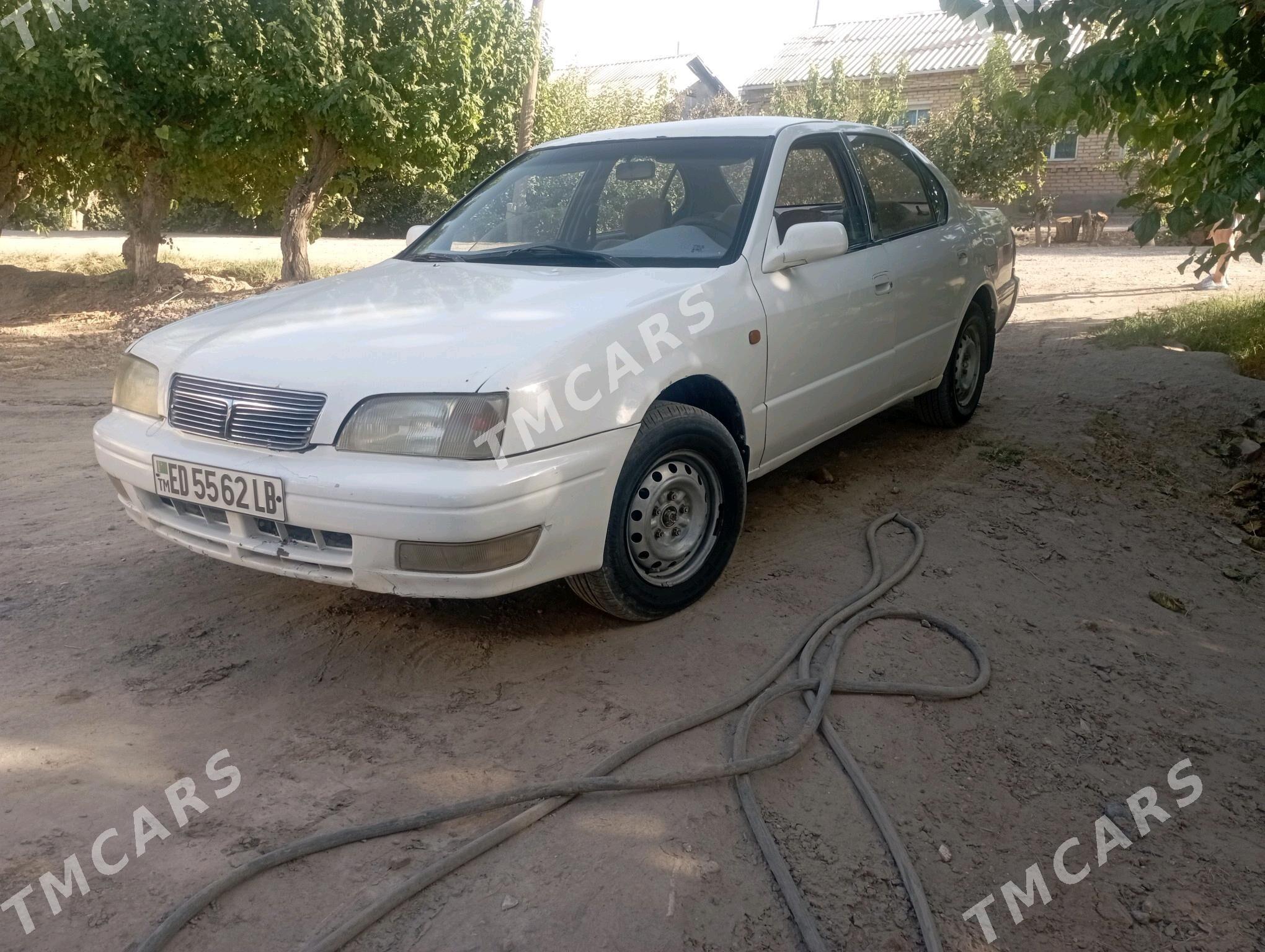 Toyota Camry 1994 - 47 000 TMT - Керки - img 3