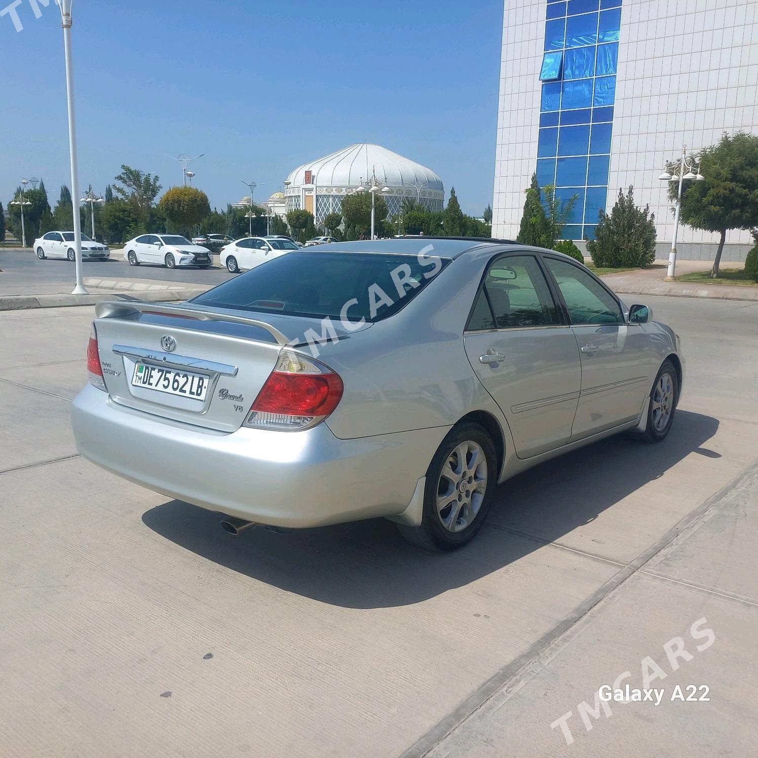 Toyota Camry 2005 - 235 000 TMT - Туркменабат - img 2