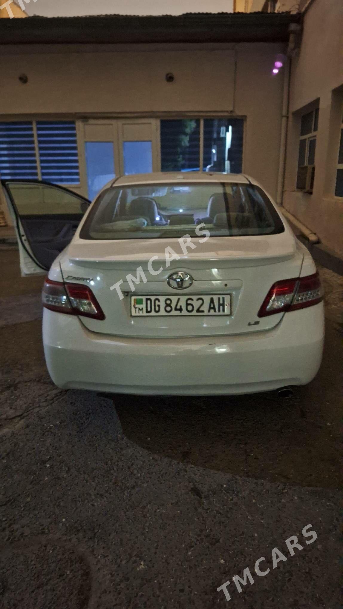 Toyota Camry 2010 - 160 000 TMT - Ашхабад - img 3