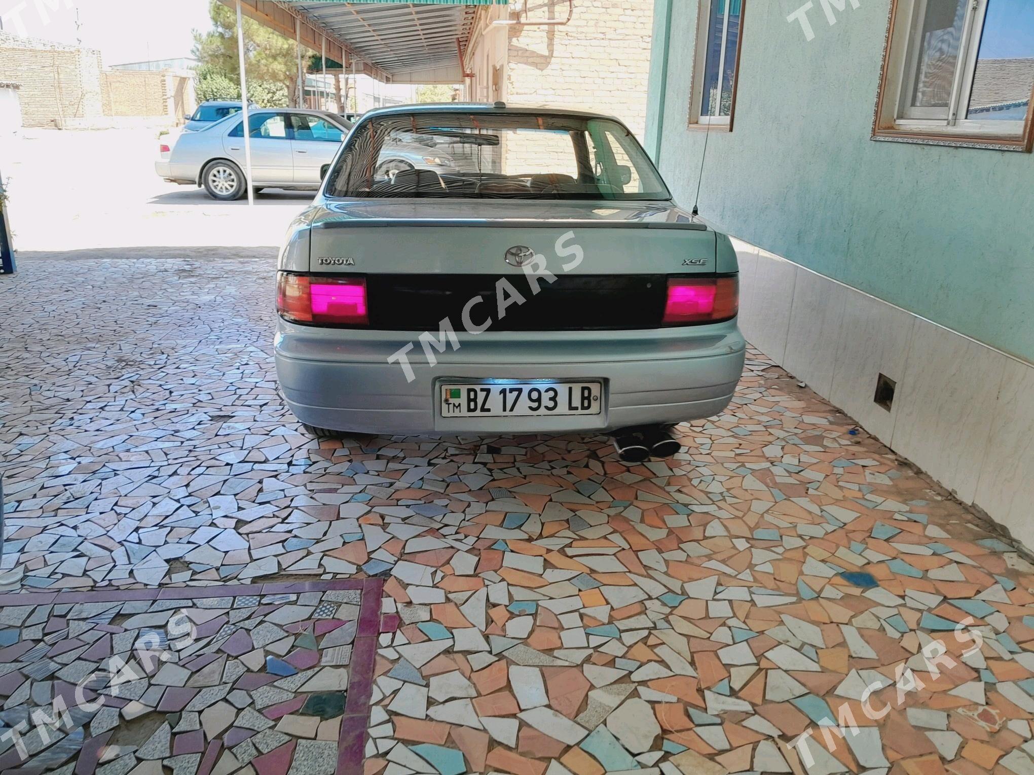 Toyota Camry 1994 - 85 000 TMT - Чарджоу - img 2