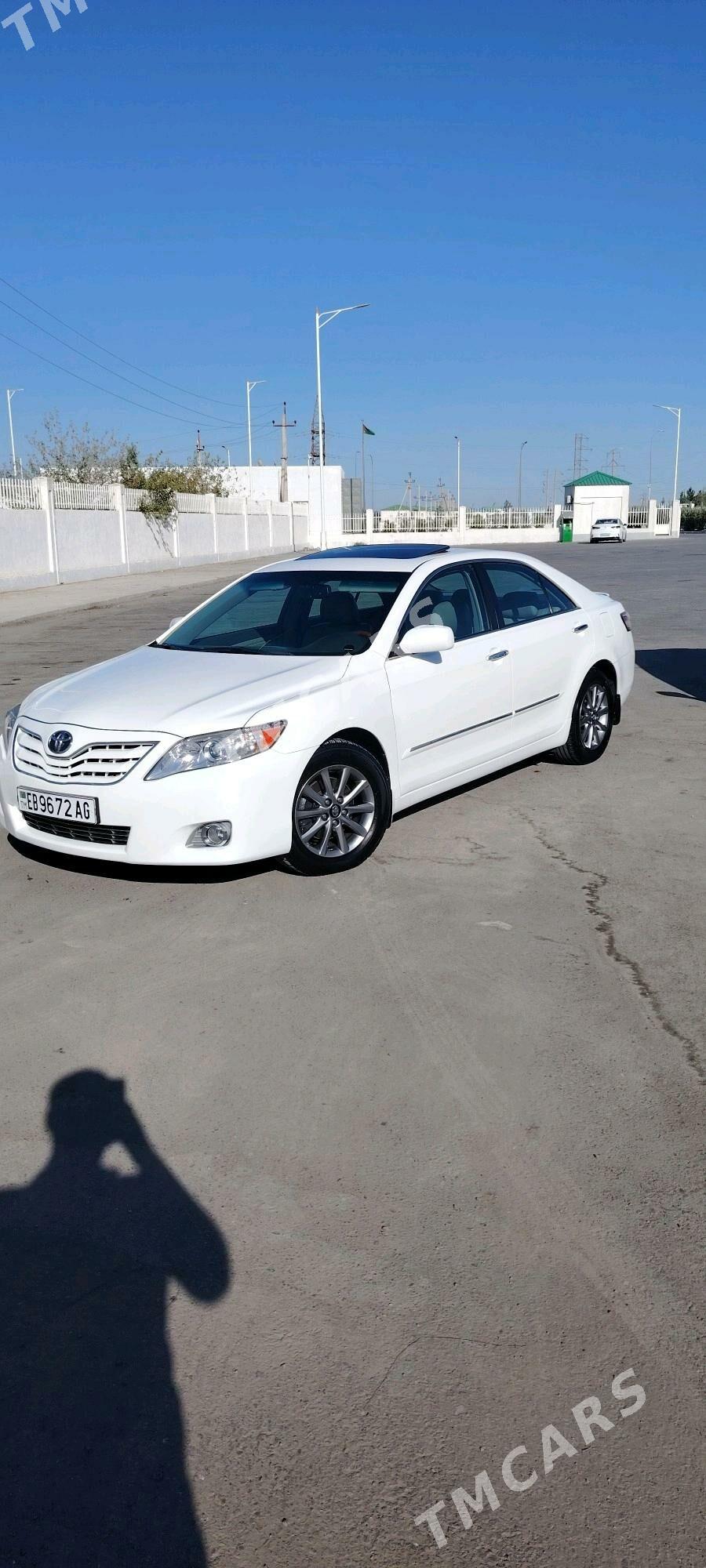 Toyota Camry 2011 - 232 000 TMT - Büzmeýin - img 5